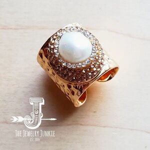 Freshwater Pearl Cuff Ring by The Jewelry Junkie.